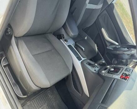 Белый Форд Куга, объемом двигателя 2.5 л и пробегом 136 тыс. км за 10500 $, фото 10 на Automoto.ua