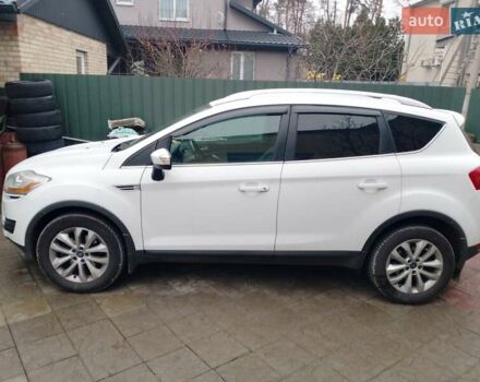 Белый Форд Куга, объемом двигателя 2.5 л и пробегом 205 тыс. км за 10499 $, фото 5 на Automoto.ua