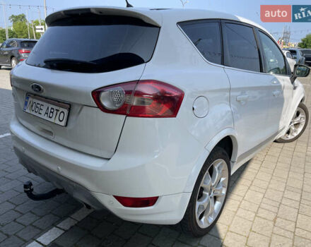 Форд Куга 2011 в Львове на Automoto.ua Белый Форд Куга, объемом двигателя 0 л и пробегом 158 тыс. км за 9300 $, фото 2 на Automoto.ua