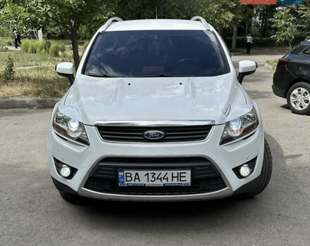 Білий Форд Куга, об'ємом двигуна 2 л та пробігом 195 тис. км за 11000 $, фото 3 на Automoto.ua