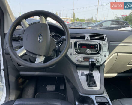 Форд Куга 2011 в Львове на Automoto.ua Белый Форд Куга, объемом двигателя 0 л и пробегом 158 тыс. км за 9300 $, фото 7 на Automoto.ua