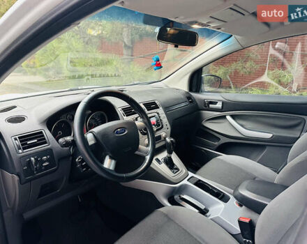 Белый Форд Куга, объемом двигателя 2 л и пробегом 117 тыс. км за 12350 $, фото 6 на Automoto.ua