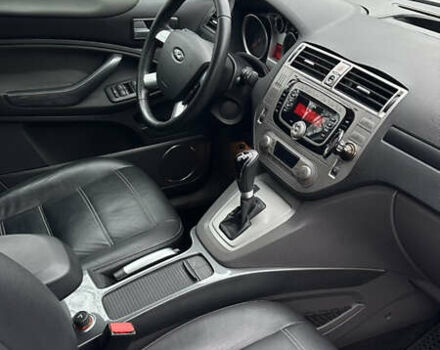 Білий Форд Куга, об'ємом двигуна 2 л та пробігом 174 тис. км за 10500 $, фото 12 на Automoto.ua