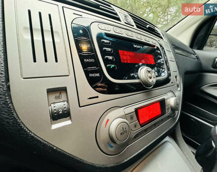 Белый Форд Куга, объемом двигателя 2 л и пробегом 117 тыс. км за 12350 $, фото 9 на Automoto.ua