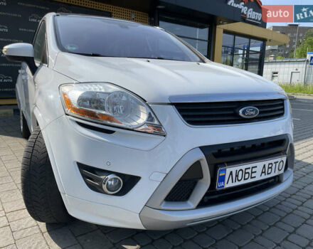 Форд Куга 2011 в Львове на Automoto.ua Белый Форд Куга, объемом двигателя 0 л и пробегом 158 тыс. км за 9300 $, фото 1 на Automoto.ua
