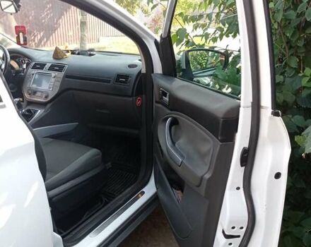 Білий Форд Куга, об'ємом двигуна 2 л та пробігом 270 тис. км за 10200 $, фото 16 на Automoto.ua