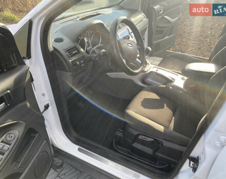 Форд Куга 2011 в Стрые на Automoto.ua Белый Форд Куга, объемом двигателя 2 л и пробегом 282 тыс. км за 11300 $, фото 18 на Automoto.ua