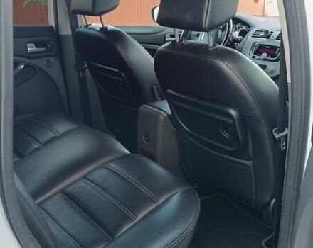 Белый Форд Куга, объемом двигателя 2 л и пробегом 145 тыс. км за 12000 $, фото 9 на Automoto.ua