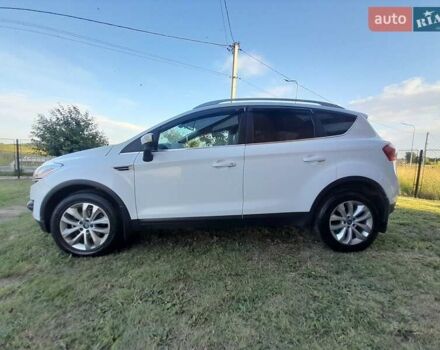 Белый Форд Куга, объемом двигателя 2 л и пробегом 165 тыс. км за 10900 $, фото 6 на Automoto.ua