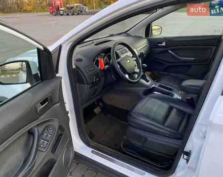 Форд Куга 2011 в Радивилове на Automoto.ua Белый Форд Куга, объемом двигателя 2 л и пробегом 257 тыс. км за 9950 $, фото 22 на Automoto.ua