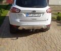 Белый Форд Куга, объемом двигателя 2 л и пробегом 145 тыс. км за 13000 $, фото 1 на Automoto.ua