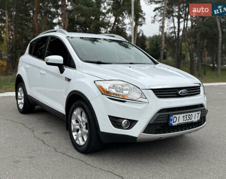 Форд Куга 2011 в Киеве на Automoto.ua Белый Форд Куга, объемом двигателя 2 л и пробегом 230 тыс. км за 9800 $, фото 14 на Automoto.ua