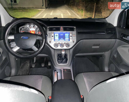 Форд Куга 2011 в Стрые на Automoto.ua Белый Форд Куга, объемом двигателя 2 л и пробегом 282 тыс. км за 11300 $, фото 22 на Automoto.ua