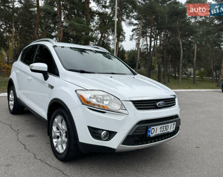 Форд Куга 2011 в Киеве на Automoto.ua Белый Форд Куга, объемом двигателя 2 л и пробегом 230 тыс. км за 9800 $, фото 7 на Automoto.ua