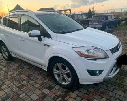 Білий Форд Куга, об'ємом двигуна 2 л та пробігом 233 тис. км за 5800 $, фото 1 на Automoto.ua