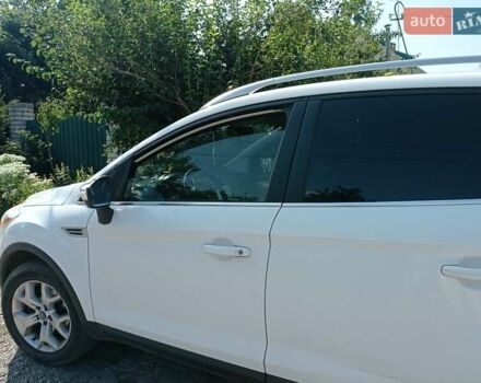 Білий Форд Куга, об'ємом двигуна 2 л та пробігом 270 тис. км за 10200 $, фото 4 на Automoto.ua