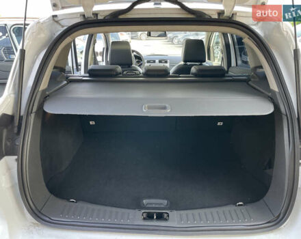 Форд Куга 2011 в Львове на Automoto.ua Белый Форд Куга, объемом двигателя 0 л и пробегом 158 тыс. км за 9300 $, фото 6 на Automoto.ua