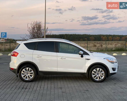 Форд Куга 2011 в Радивилове на Automoto.ua Белый Форд Куга, объемом двигателя 2 л и пробегом 257 тыс. км за 9950 $, фото 14 на Automoto.ua