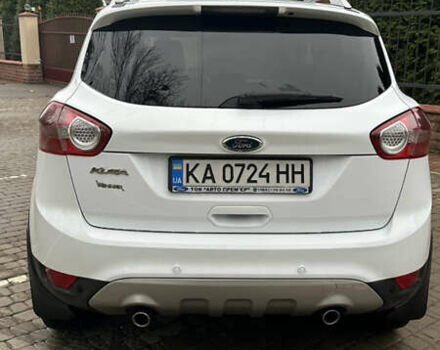 Білий Форд Куга, об'ємом двигуна 2 л та пробігом 174 тис. км за 10500 $, фото 3 на Automoto.ua