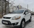 Белый Форд Куга, объемом двигателя 2 л и пробегом 176 тыс. км за 9800 $, фото 1 на Automoto.ua