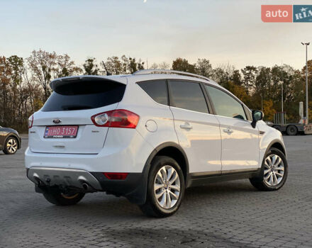 Форд Куга 2011 в Радивилове на Automoto.ua Белый Форд Куга, объемом двигателя 2 л и пробегом 257 тыс. км за 9950 $, фото 10 на Automoto.ua