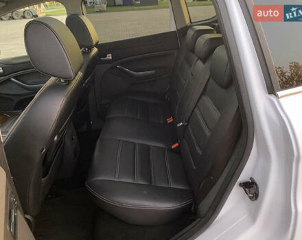 Форд Куга 2011 в Радивилове на Automoto.ua Белый Форд Куга, объемом двигателя 2 л и пробегом 257 тыс. км за 9950 $, фото 42 на Automoto.ua