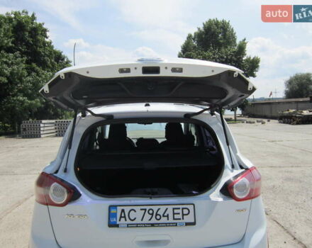 Белый Форд Куга, объемом двигателя 2 л и пробегом 194 тыс. км за 9750 $, фото 18 на Automoto.ua