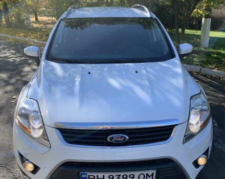 Білий Форд Куга, об'ємом двигуна 2 л та пробігом 200 тис. км за 12500 $, фото 8 на Automoto.ua