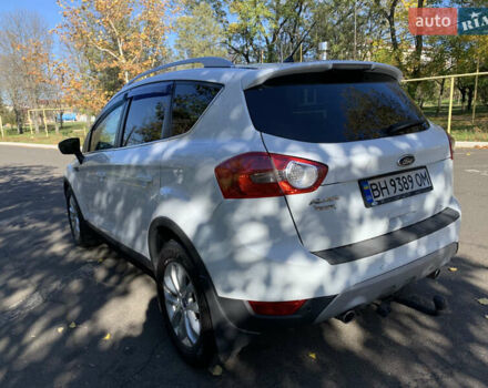 Білий Форд Куга, об'ємом двигуна 2 л та пробігом 200 тис. км за 12500 $, фото 20 на Automoto.ua