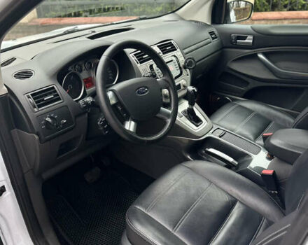 Білий Форд Куга, об'ємом двигуна 2 л та пробігом 174 тис. км за 10500 $, фото 10 на Automoto.ua