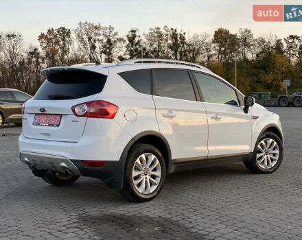 Форд Куга 2011 в Радивилове на Automoto.ua Белый Форд Куга, объемом двигателя 2 л и пробегом 257 тыс. км за 9950 $, фото 11 на Automoto.ua