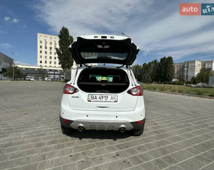 Белый Форд Куга, объемом двигателя 2.5 л и пробегом 76 тыс. км за 12500 $, фото 15 на Automoto.ua