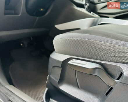 Белый Форд Куга, объемом двигателя 2 л и пробегом 117 тыс. км за 12350 $, фото 7 на Automoto.ua