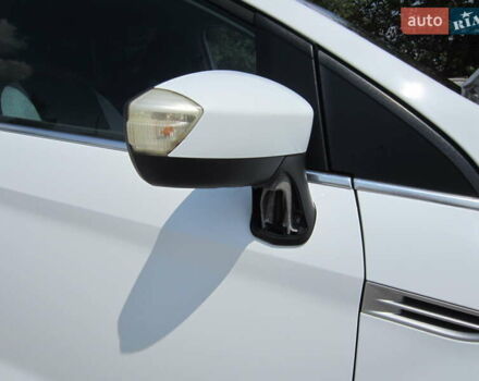 Белый Форд Куга, объемом двигателя 2 л и пробегом 194 тыс. км за 9750 $, фото 13 на Automoto.ua