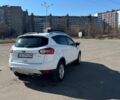 Білий Форд Куга, об'ємом двигуна 2 л та пробігом 257 тис. км за 10000 $, фото 4 на Automoto.ua