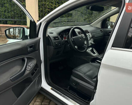 Білий Форд Куга, об'ємом двигуна 2 л та пробігом 174 тис. км за 10500 $, фото 22 на Automoto.ua