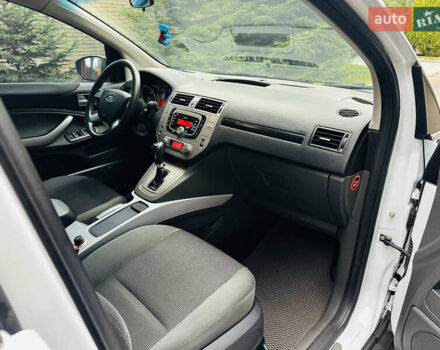 Белый Форд Куга, объемом двигателя 2 л и пробегом 117 тыс. км за 12350 $, фото 13 на Automoto.ua
