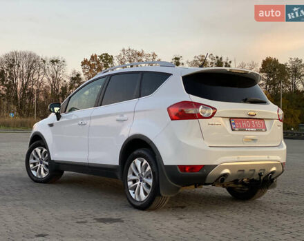 Форд Куга 2011 в Радивилове на Automoto.ua Белый Форд Куга, объемом двигателя 2 л и пробегом 257 тыс. км за 9950 $, фото 13 на Automoto.ua