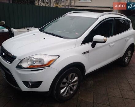 Белый Форд Куга, объемом двигателя 2.5 л и пробегом 205 тыс. км за 10499 $, фото 9 на Automoto.ua