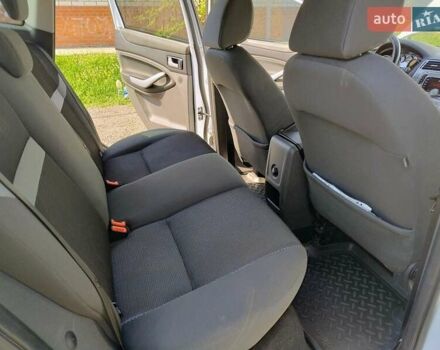 Білий Форд Куга, об'ємом двигуна 2 л та пробігом 173 тис. км за 9000 $, фото 20 на Automoto.ua