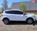 Білий Форд Куга, об'ємом двигуна 2 л та пробігом 173 тис. км за 9000 $, фото 4 на Automoto.ua