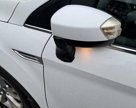 Белый Форд Куга, объемом двигателя 2 л и пробегом 160 тыс. км за 10900 $, фото 12 на Automoto.ua