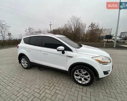 Белый Форд Куга, объемом двигателя 2.5 л и пробегом 220 тыс. км за 10500 $, фото 20 на Automoto.ua