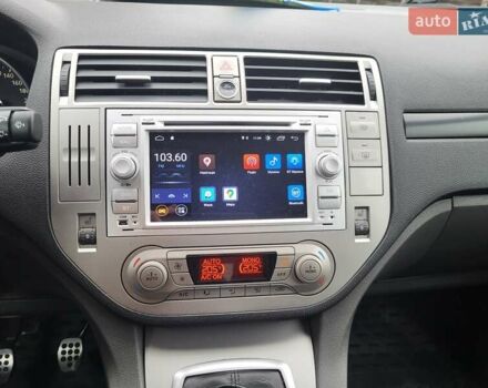 Белый Форд Куга, объемом двигателя 2 л и пробегом 198 тыс. км за 12000 $, фото 15 на Automoto.ua