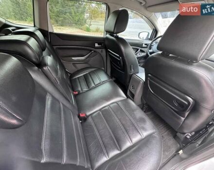 Білий Форд Куга, об'ємом двигуна 2 л та пробігом 251 тис. км за 9999 $, фото 10 на Automoto.ua