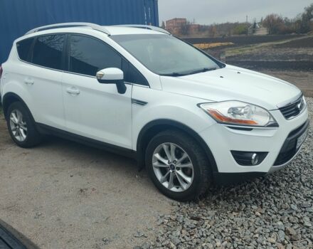 Білий Форд Куга, об'ємом двигуна 2 л та пробігом 217 тис. км за 11000 $, фото 17 на Automoto.ua