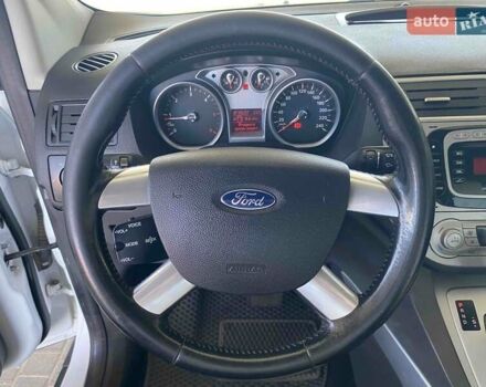 Белый Форд Куга, объемом двигателя 2 л и пробегом 146 тыс. км за 12500 $, фото 20 на Automoto.ua