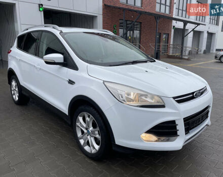 Белый Форд Куга, объемом двигателя 2 л и пробегом 182 тыс. км за 12400 $, фото 2 на Automoto.ua