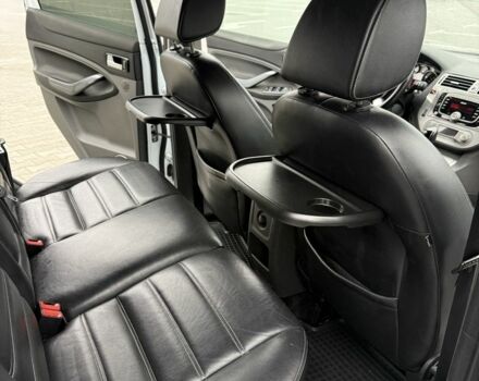 Белый Форд Куга, объемом двигателя 2 л и пробегом 272 тыс. км за 11499 $, фото 11 на Automoto.ua