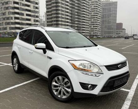 Белый Форд Куга, объемом двигателя 2 л и пробегом 272 тыс. км за 11499 $, фото 9 на Automoto.ua